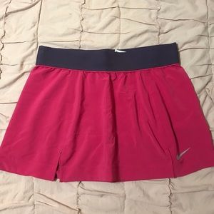 Nike women’s tennis skirt